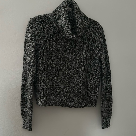 EXPRESS sweater size small - Picture 1 of 6